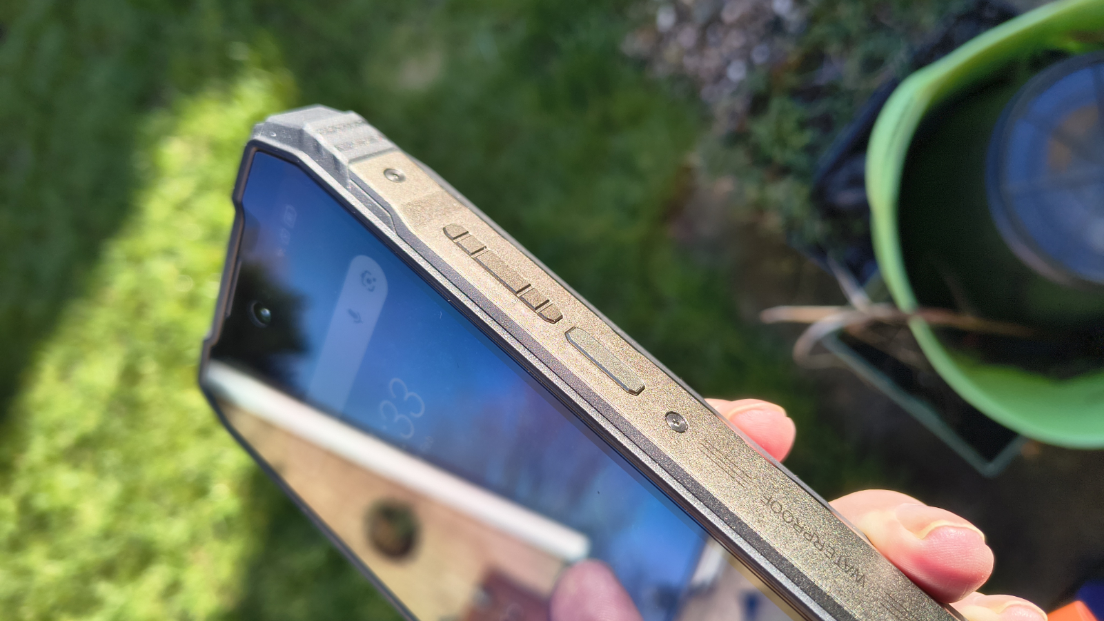 Обзор Blackview Oscal TANK 1 — прочный телефон с интересными функциями картинка Защищённый смартфон Blackview Oscal TANK 1 | DGL.RU