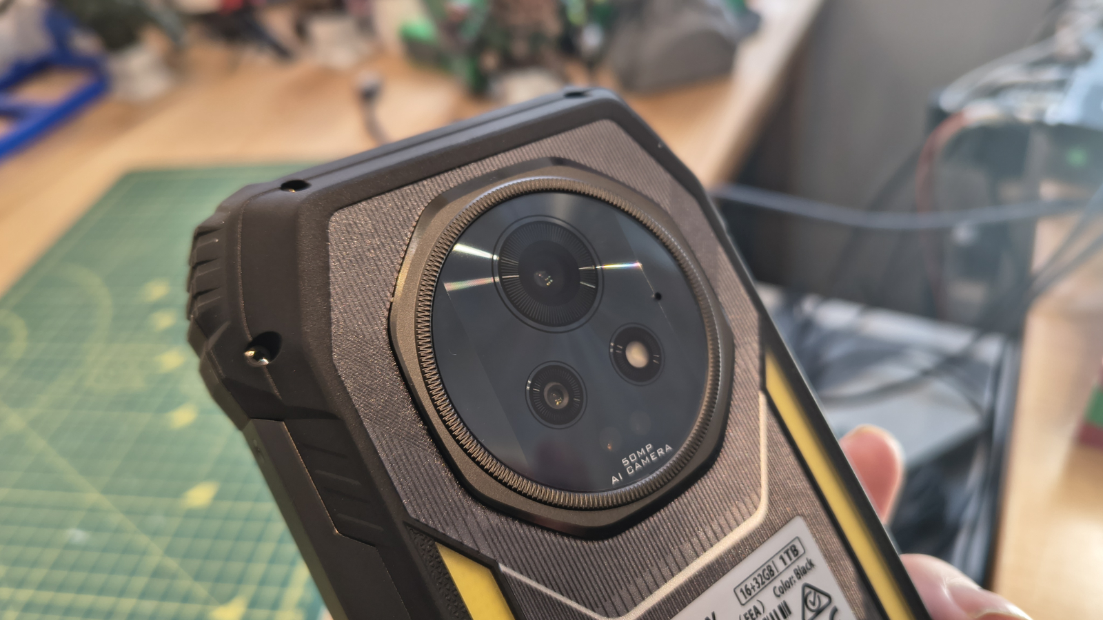 Обзор Blackview Xplore 2 Satellite — смартфон со спутниковой связью картинка Защищённый смартфон Blackview Xplore 2 Satellite | DGL.RU