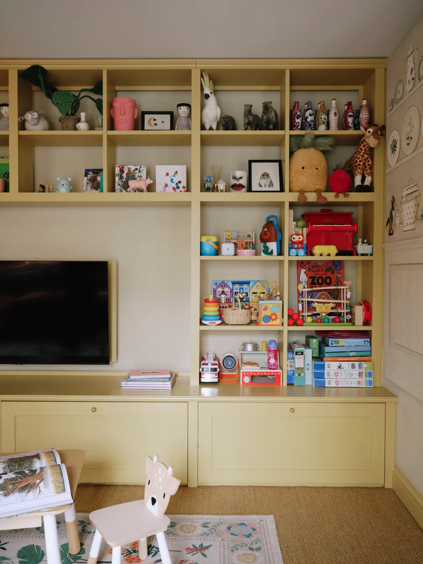 Желтый интерьер: идеи для дома и эффект солнца | DGL.RU