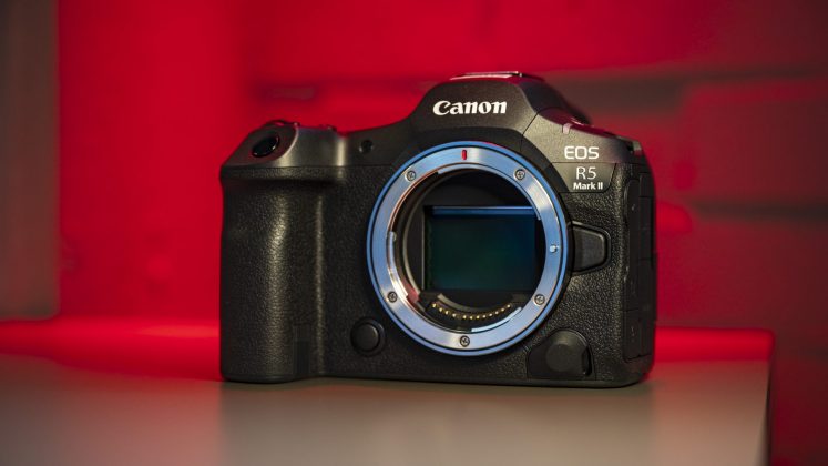 Canon EOS R5 Mark II