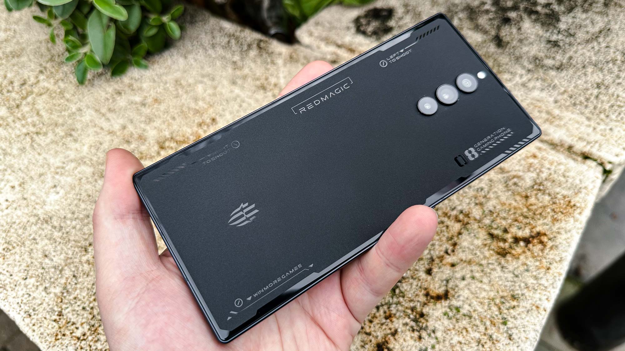 Обзор RedMagic 8 Pro — быстрый игровой смартфон картинка RedMagic 8 Pro