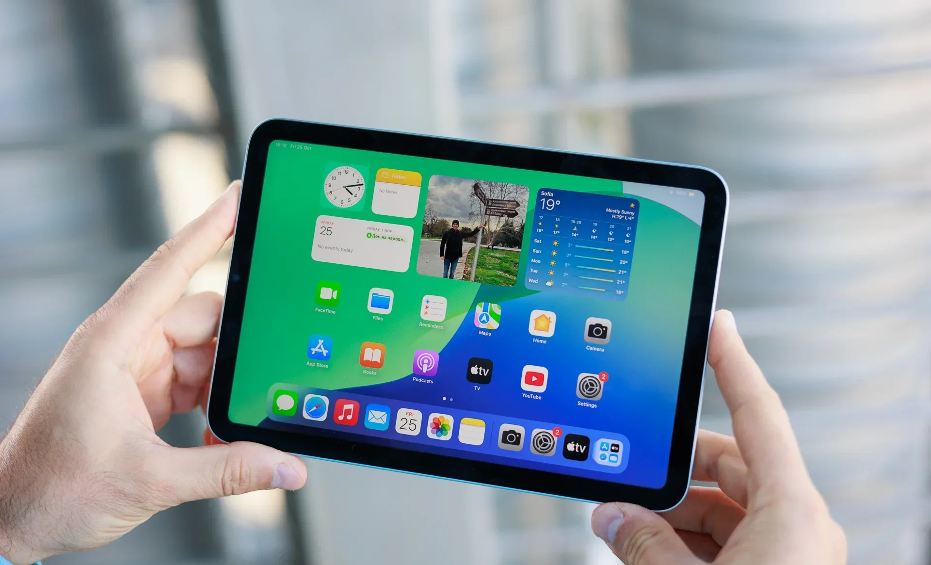 Складной iPhone от Apple — это вовсе не телефон: теория о карманном iPad