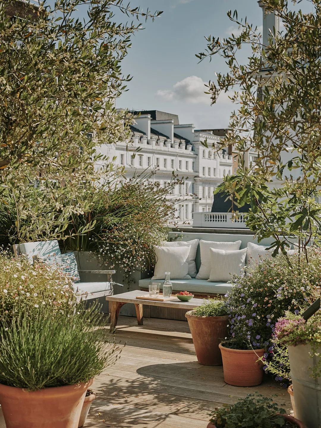 Идеи для балкона: создаём сад на маленьком пространстве | DGL.RU