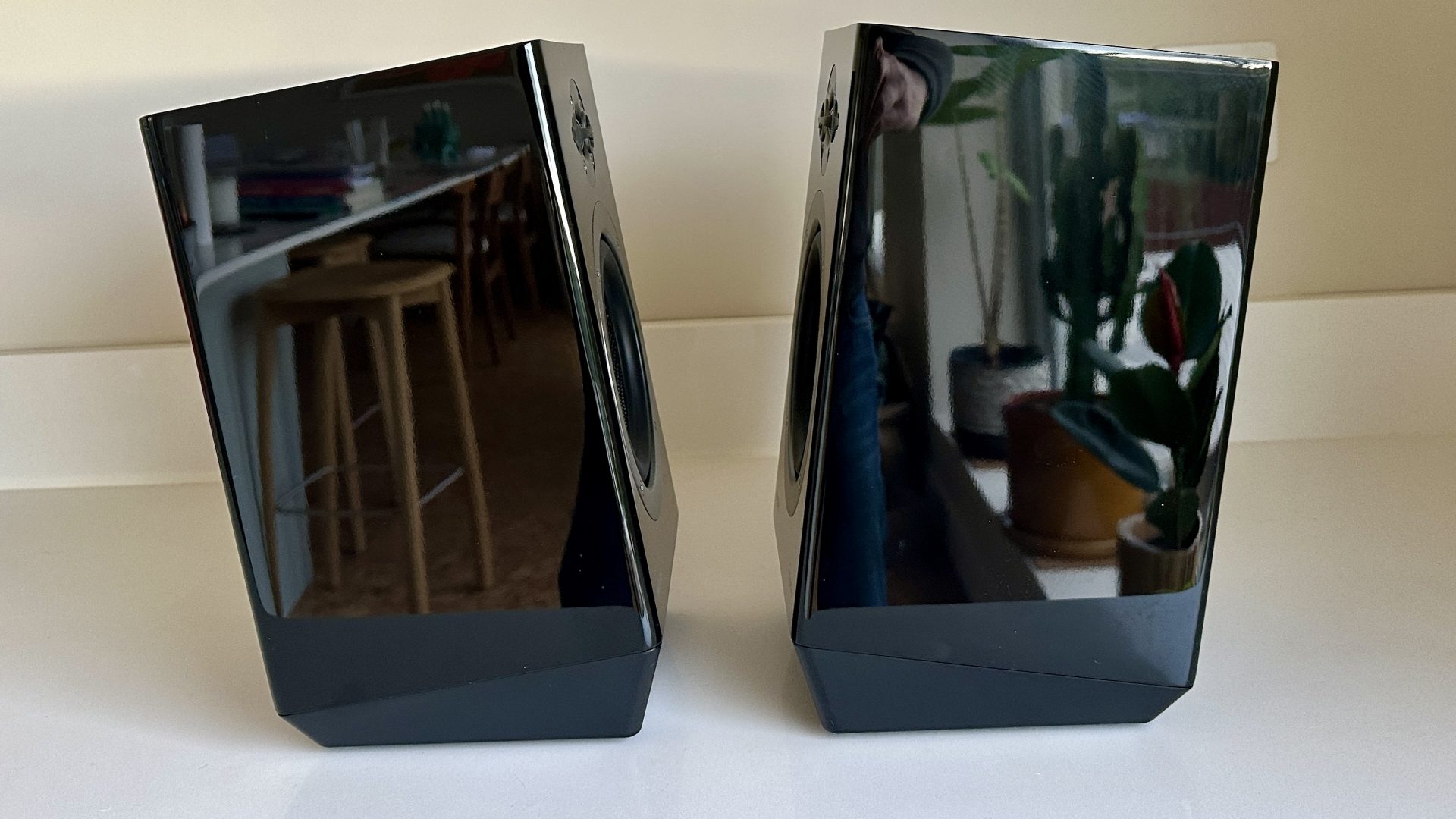 Беспроводные колонки Philips Fidelio FA3 обзор | DGL.RU