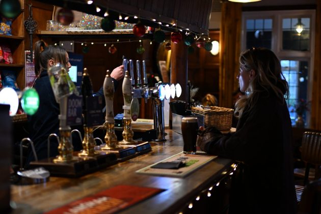 Canon EOS R10 - камера для начинающих в 2026 | DGL.RU