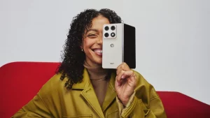 Цена Motorola Razr Fold наконец подтверждена: она выше ожидаемой