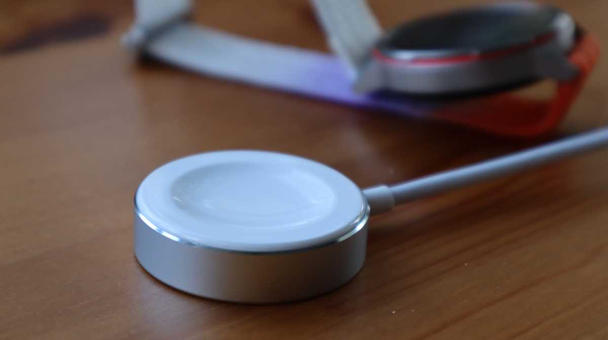 Обзор Huawei Watch GT Runner 2: возвращение любимой модели и цены в России картинка Часы Huawei Watch GT Runner 2: беговой хит 2026 | DGL.RU