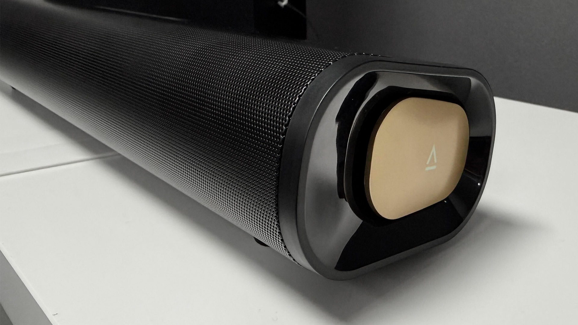 Creative Stage Pro — доступный саундбар | DGL.RU