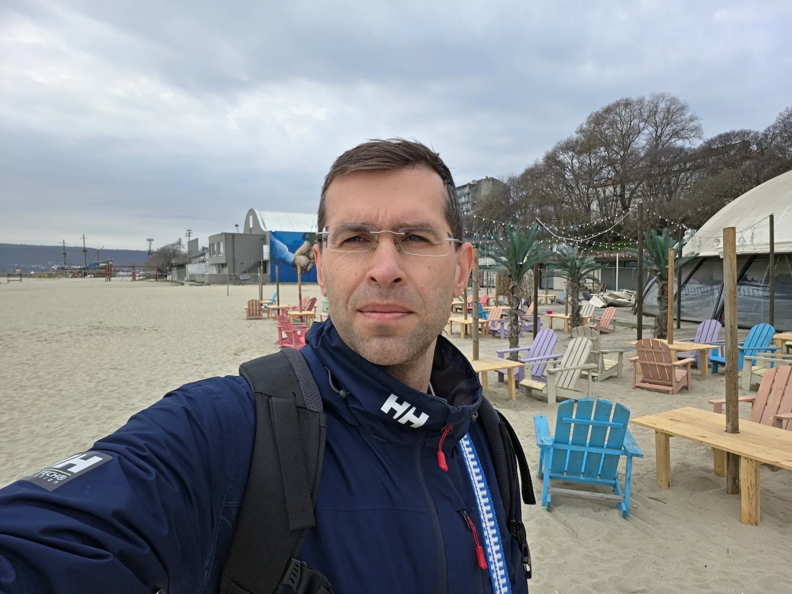 Камерная битва китайцев и корейцев: Vivo X300 Pro против Galaxy S26 Ultra в российских реалиях картинка Vivo X300 Pro и Galaxy S26 Ultra: битва камер | DGL.RU