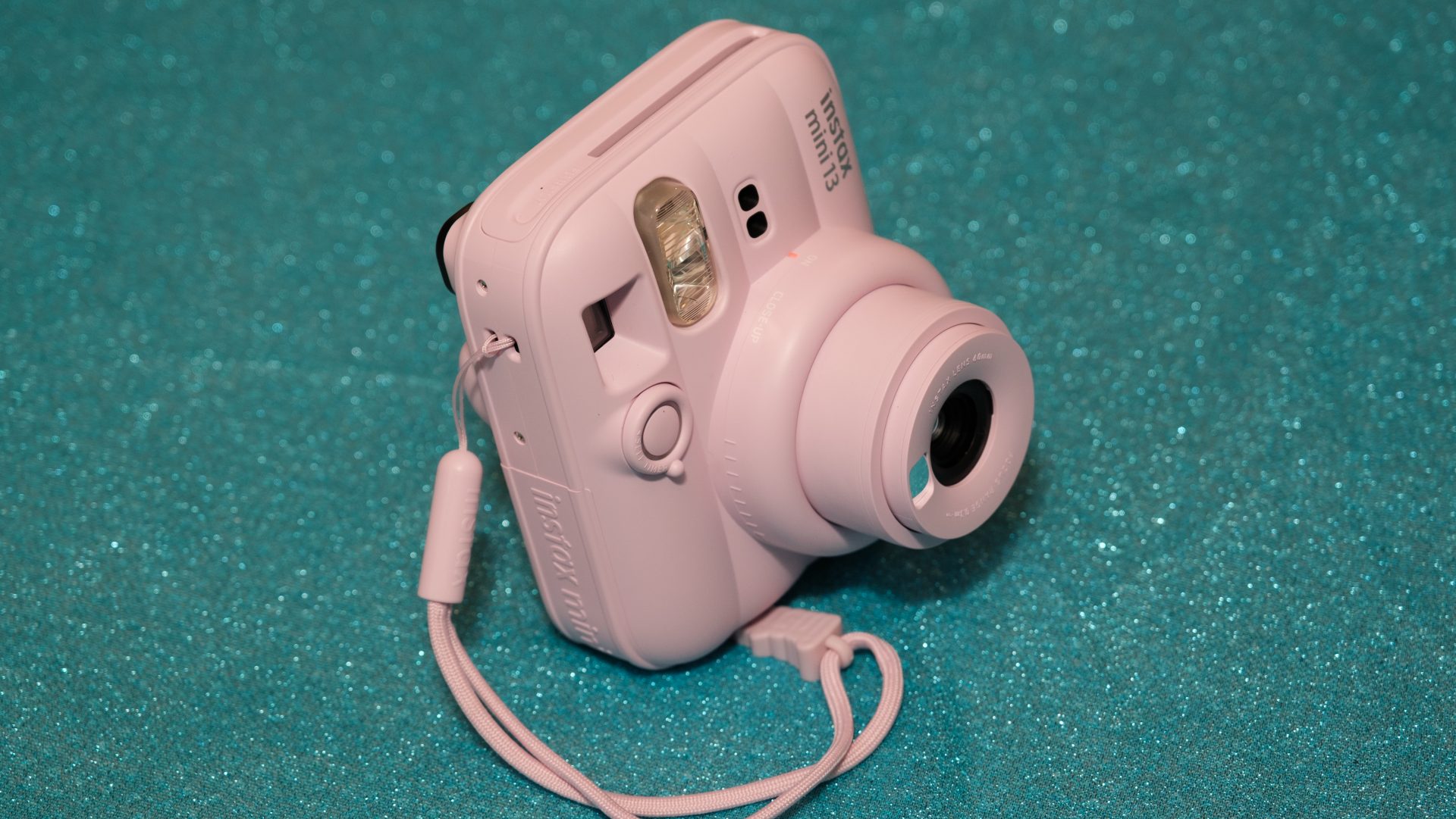 Фотоаппарат Fujifilm Instax Mini 13 | DGL.RU