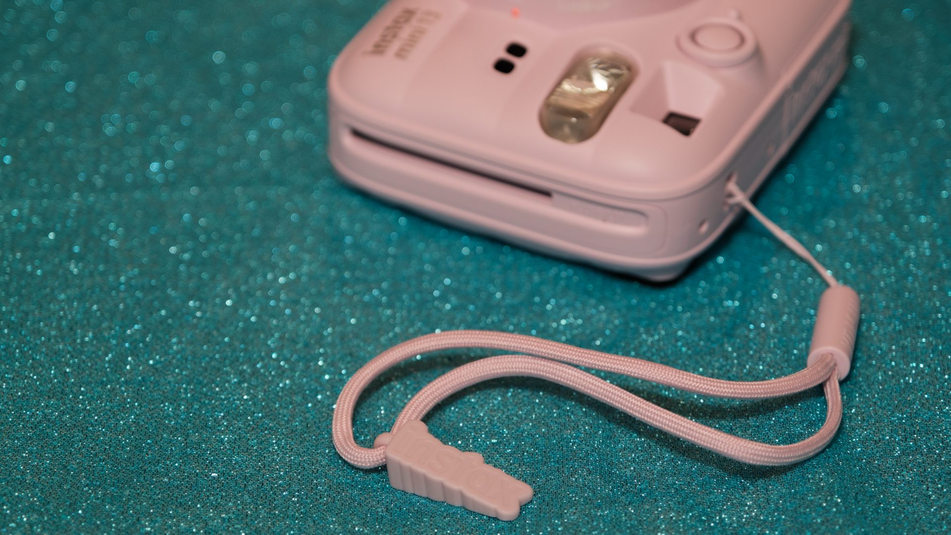 Фотоаппарат Fujifilm Instax Mini 13 | DGL.RU