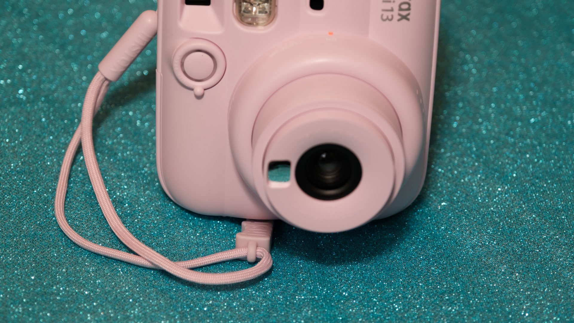 Фотоаппарат Fujifilm Instax Mini 13 | DGL.RU