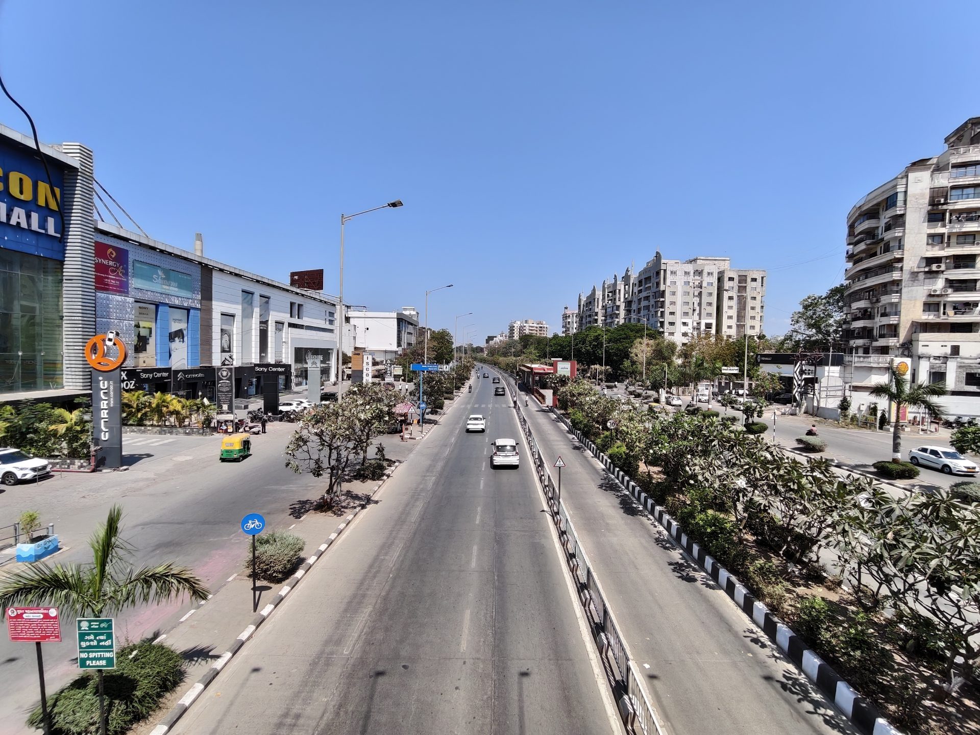 Обзор смартфона iQOO 15R: король автономности официально в России картинка Обзор смартфона iQOO 15R: король автономности официально в России фото