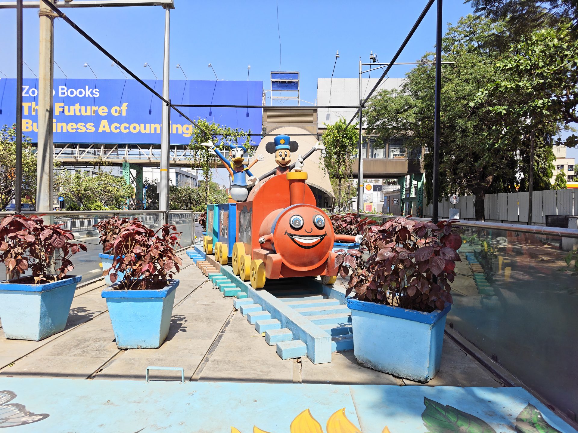 Обзор смартфона iQOO 15R: король автономности официально в России картинка Обзор смартфона iQOO 15R: король автономности официально в России фото