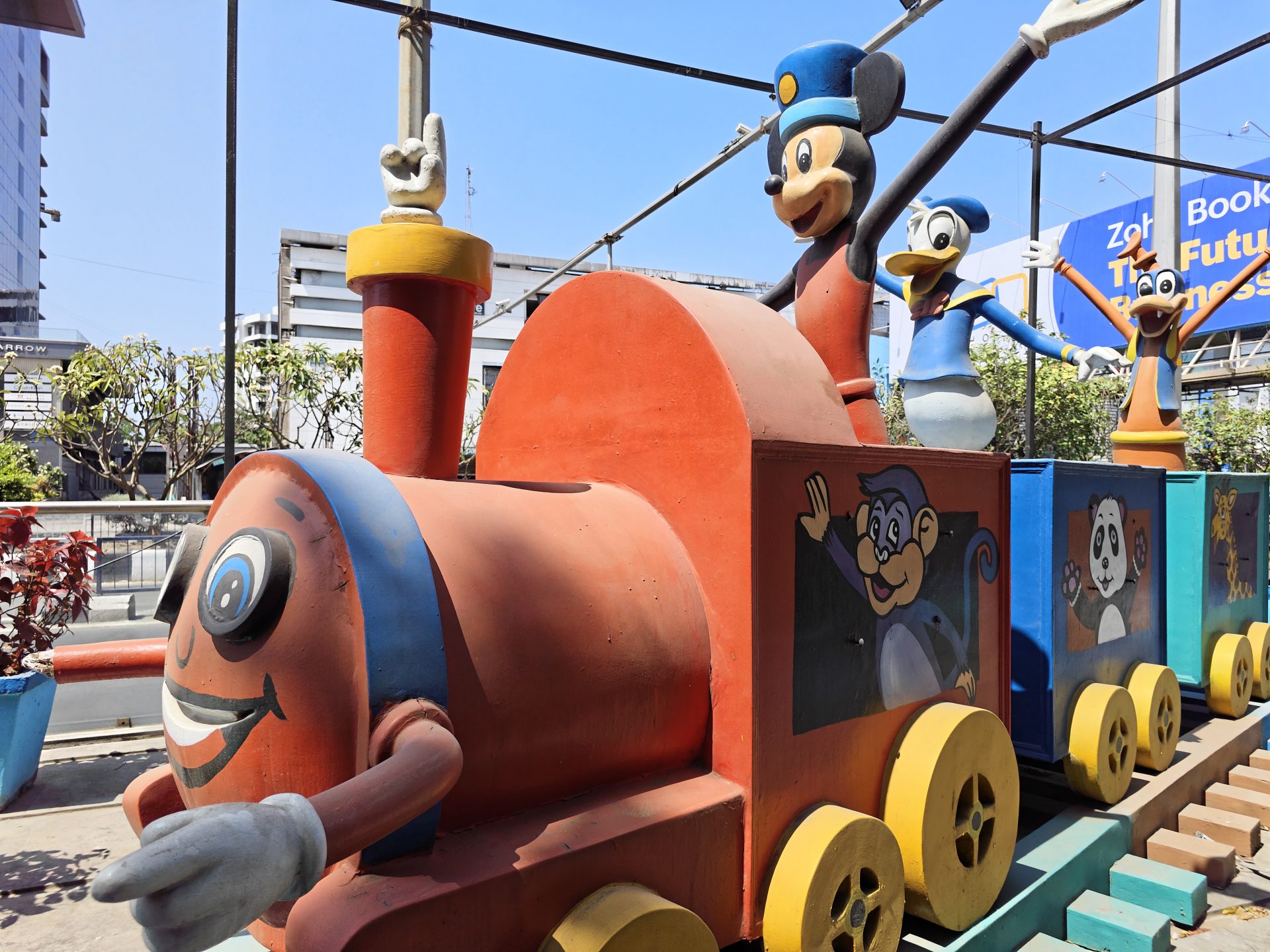 Обзор смартфона iQOO 15R: король автономности официально в России картинка Обзор смартфона iQOO 15R: король автономности официально в России фото