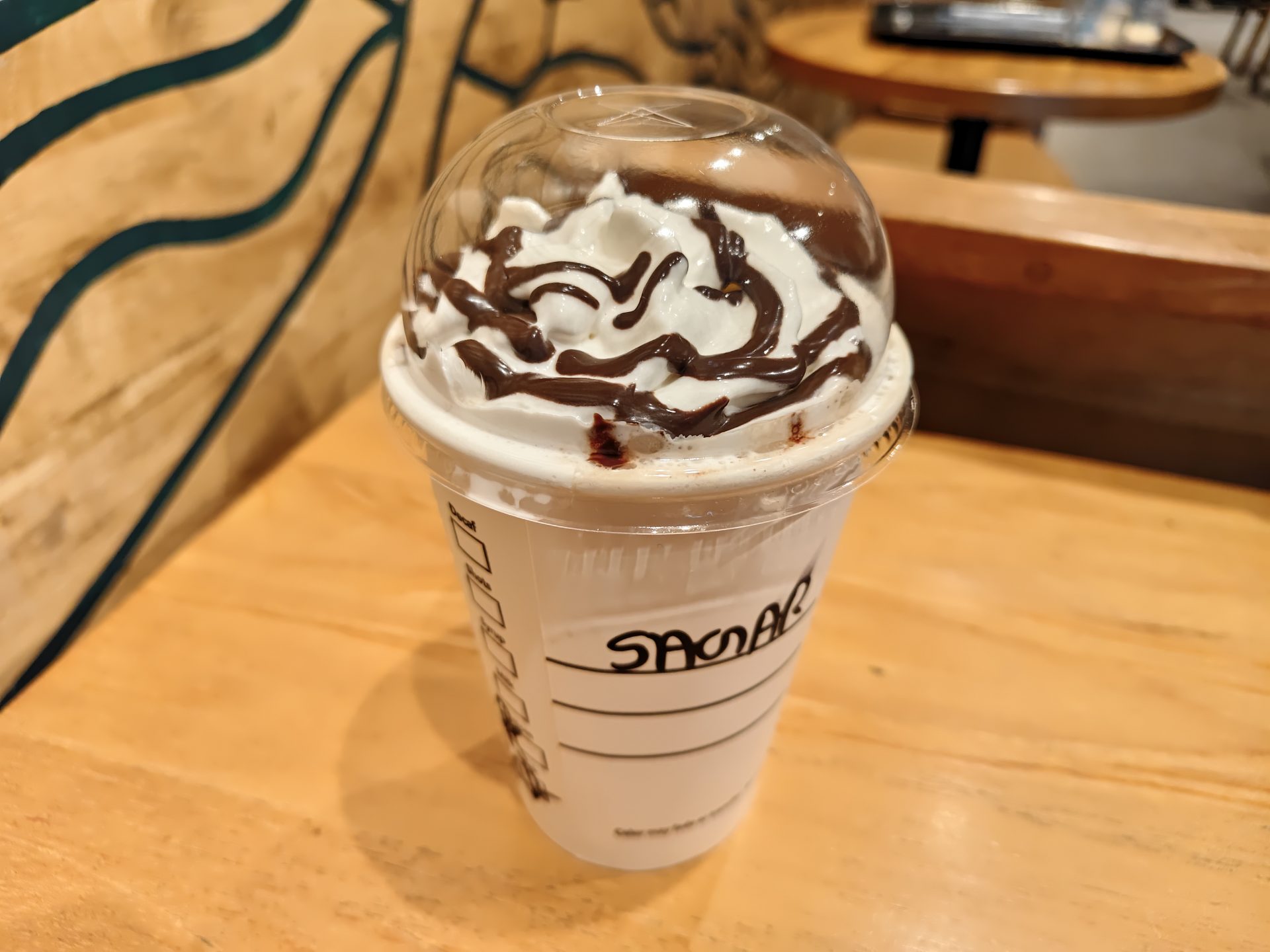 Обзор смартфона iQOO 15R: король автономности официально в России картинка Обзор смартфона iQOO 15R: король автономности официально в России фото