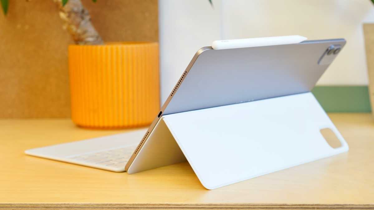 Обзор Honor MagicPad 4 и MagicBook Pro 14 (2026) - автономия на весь день и цены в России картинка Honor MagicPad 4 может