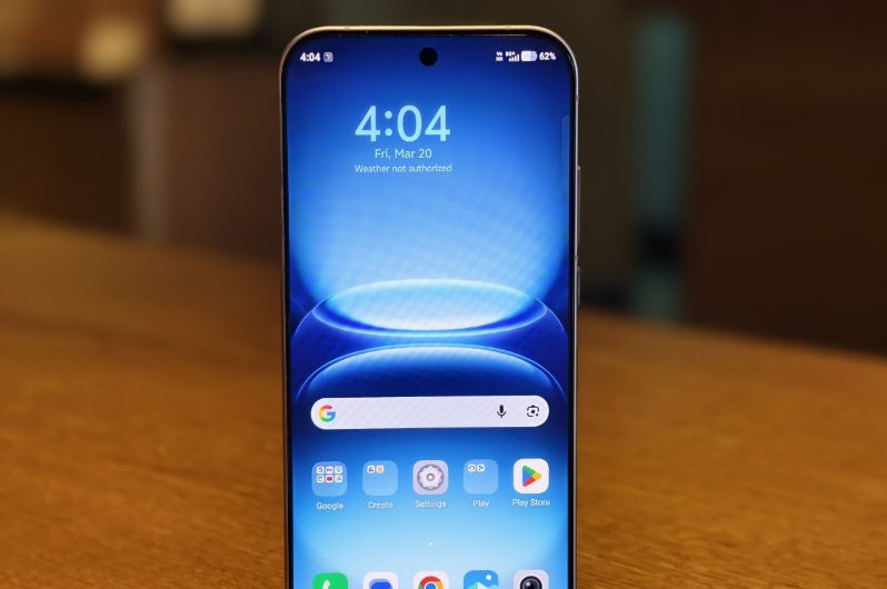 Обзор смартфона iQOO 15R: король автономности официально в России картинка Обзор смартфона iQOO 15R: король автономности официально в России фото