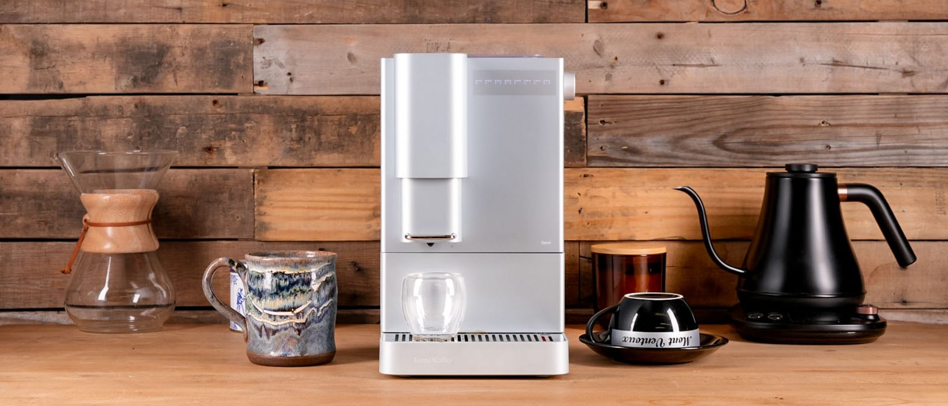 Я протестировала Terra Kaffe Demi в России: идеальная эспрессо-машина картинка Кофемашина Terra Kaffe Demi: компакт без хлопот | DGL.RU