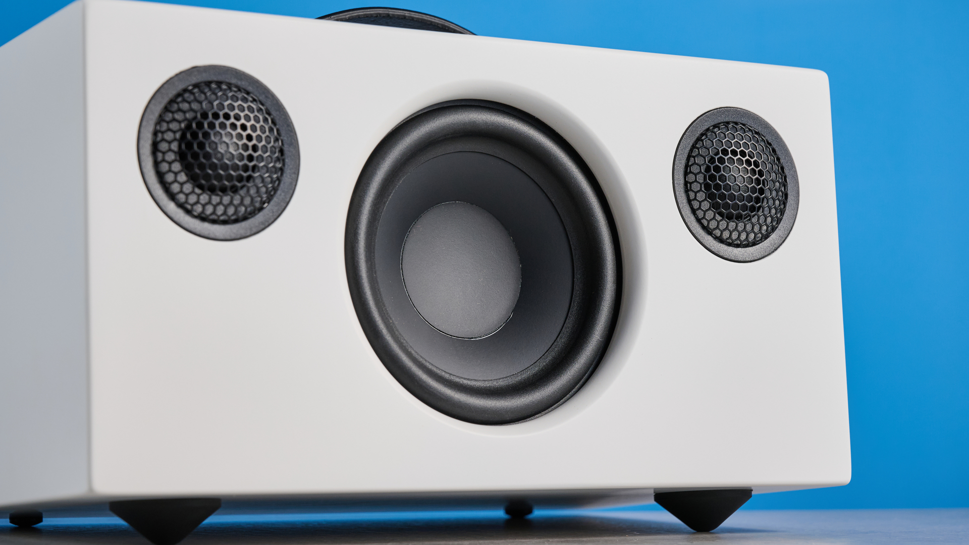 Колонка Audio Pro Addon C5 MKII: ретро-звук дома | DGL.RU