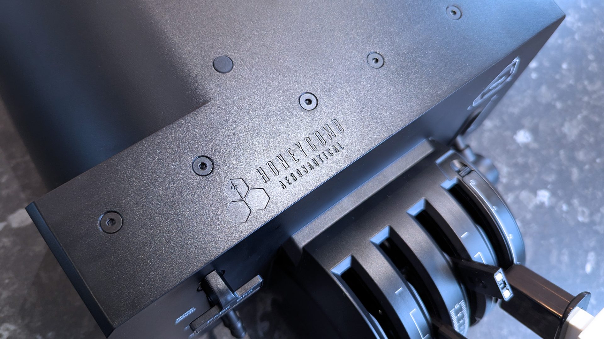 Контроллер Honeycomb Bravo Lite | DGL.RU