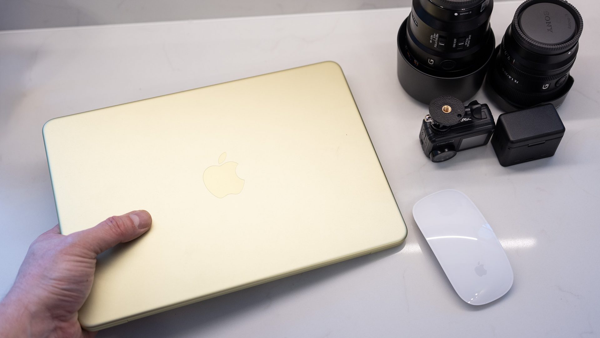 MacBook Neo сломал многолетнюю традицию Apple картинка MacBook Neo нарушил единственное правило, которого Apple никогда не нарушала | DGL.RU