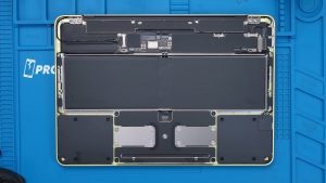 MacBook Neo удивляет: сервисные фишки ремонтопригодности и доступная цена