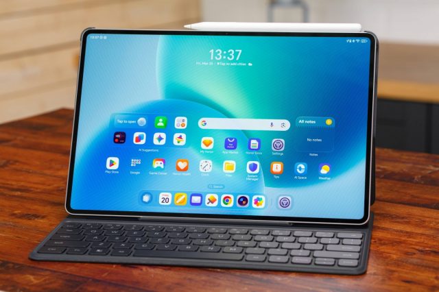 Распаковка Honor MagicPad4 Распаковка Honor MagicPad4