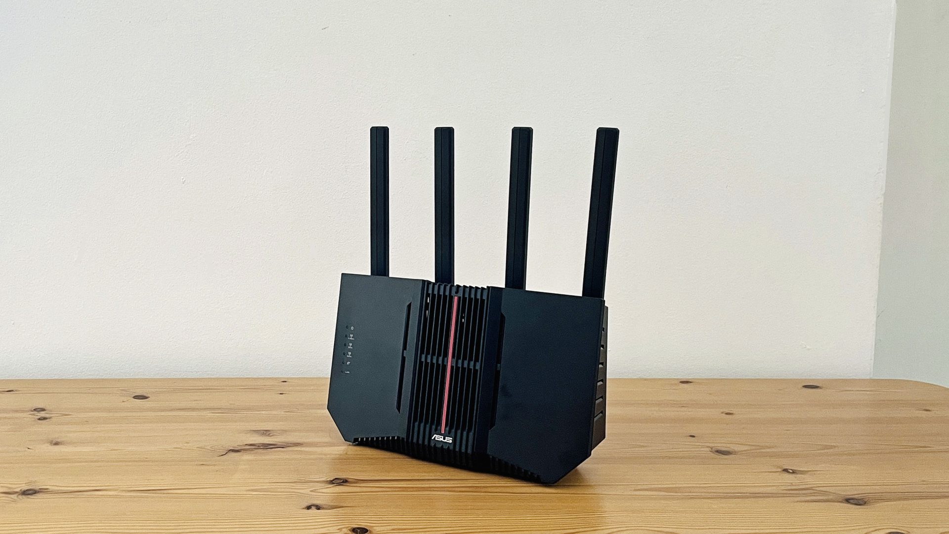 Маршрутизатор Asus RT-BE92U с Wi-Fi 7 | DGL.RU