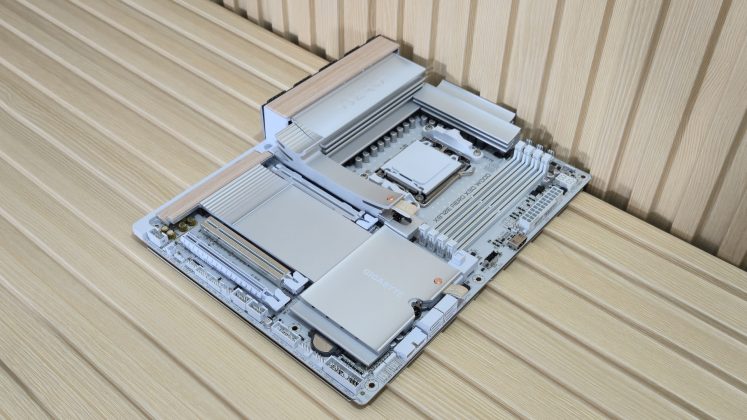 Материнская плата Gigabyte X870E Aero X3D Wood | DGL.RU