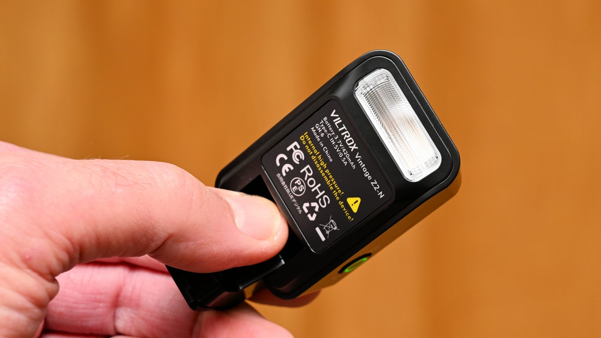 Мини-вспышка Viltrox Vintage Z2 обзор света | DGL.RU