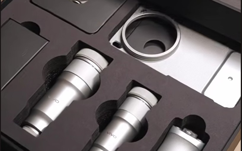 Набор мечты для мобильного фотографа: vivo показала содержимое фотокомплекта X300 Ultra