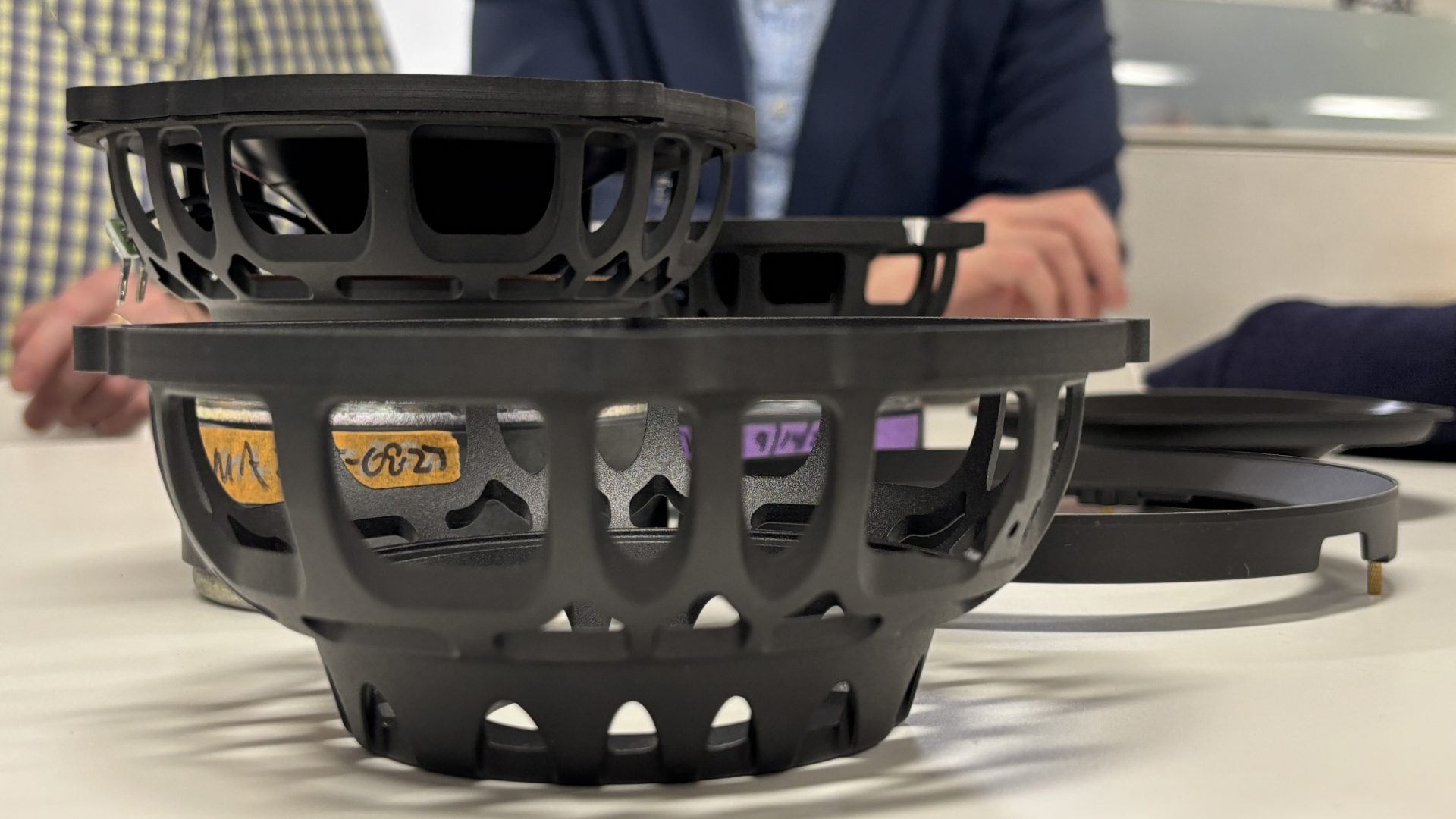 Напольные колонки Arcam Radia R45: тест звука | DGL.RU