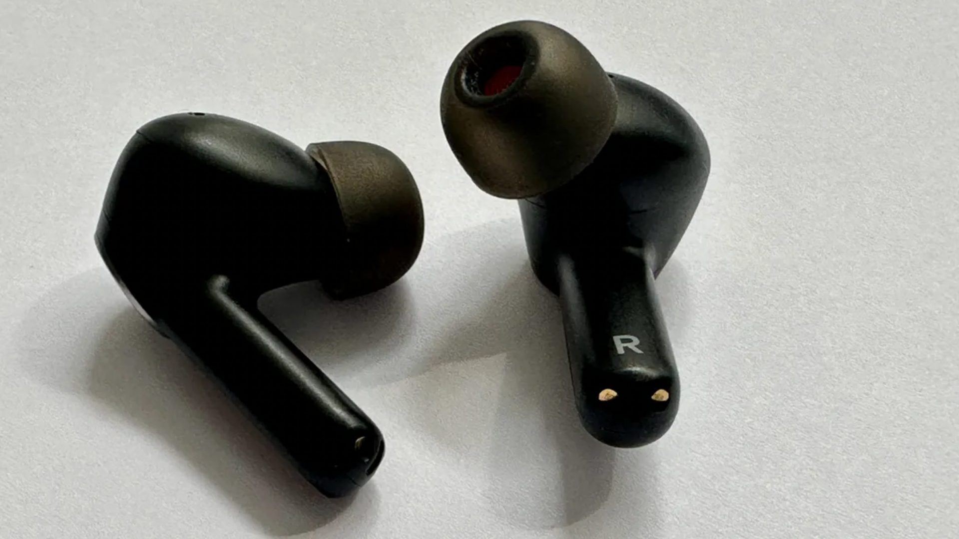 Лучшие наушники на любой бюджет в 2026 году картинка Наушники 2026: Technics и Nothing — что выбрать | DGL.RU