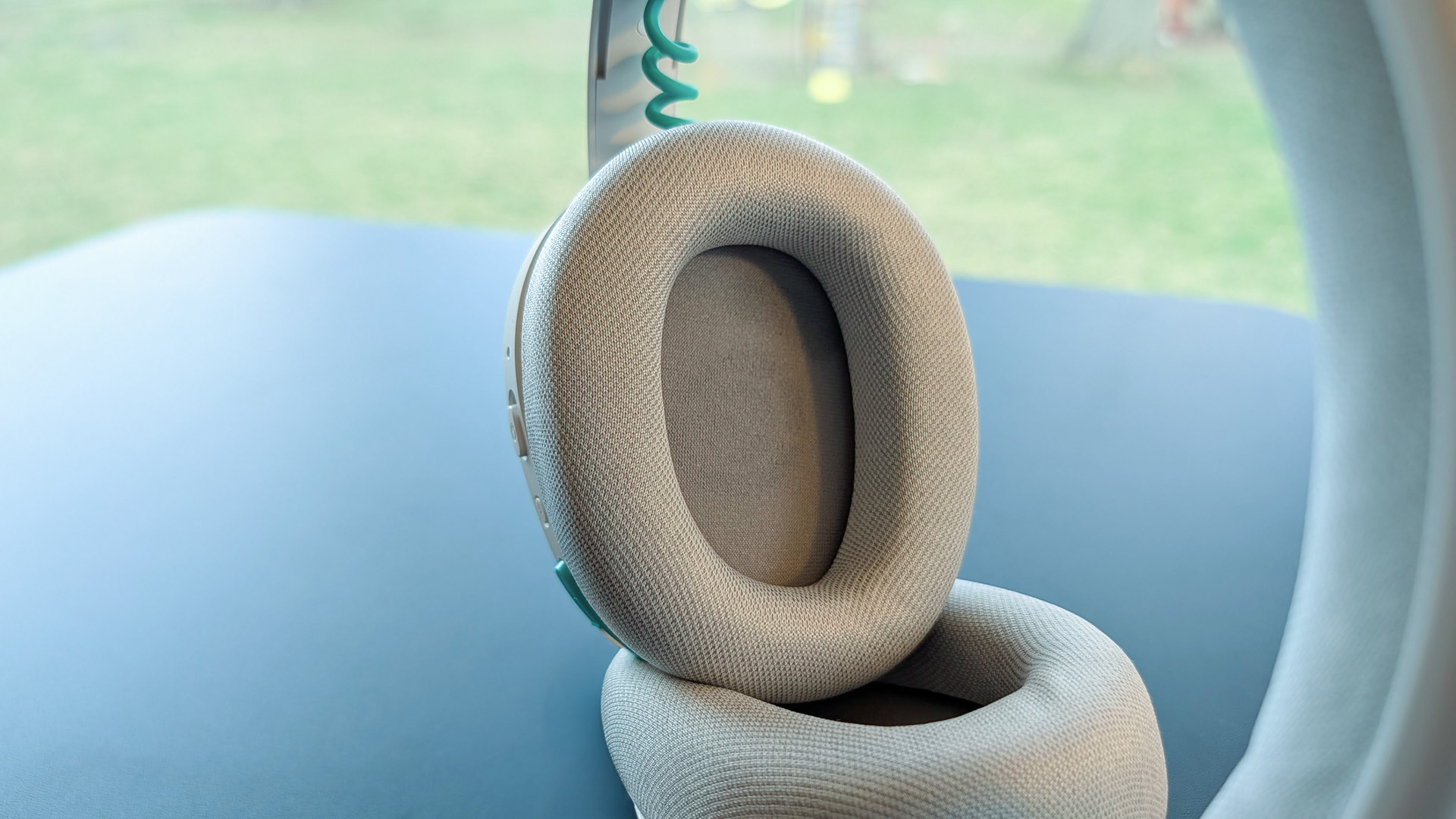 Наушники Logitech G325 Lightspeed Wireless | DGL.RU