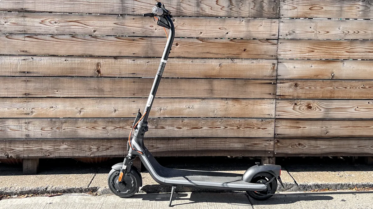 Segway Ninebot E2 Plus II