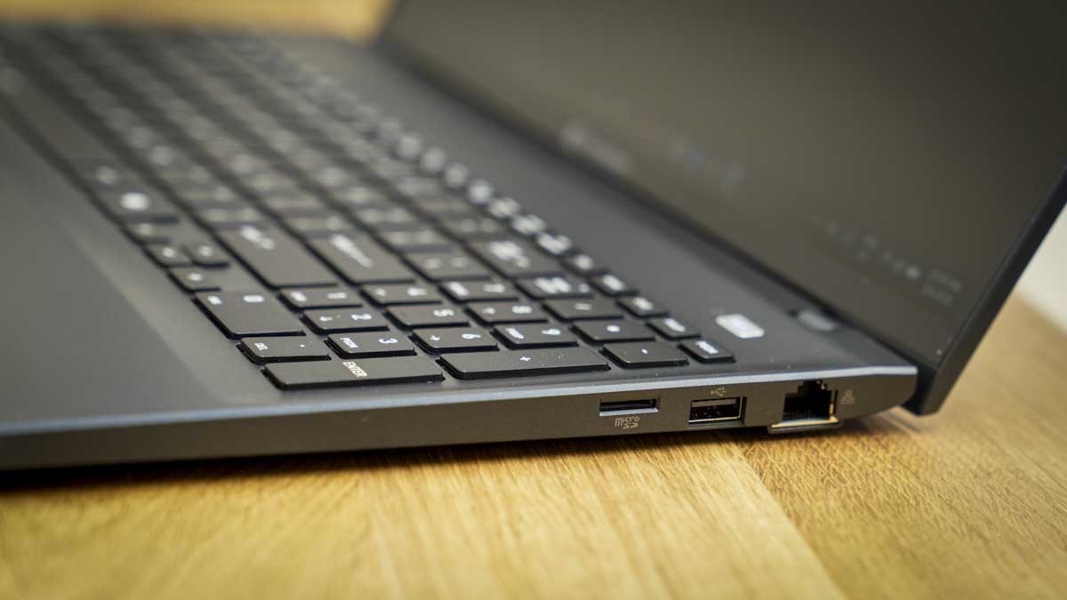 Ноутбук Dynabook Tecra A65-M: мощный офисник | DGL.RU