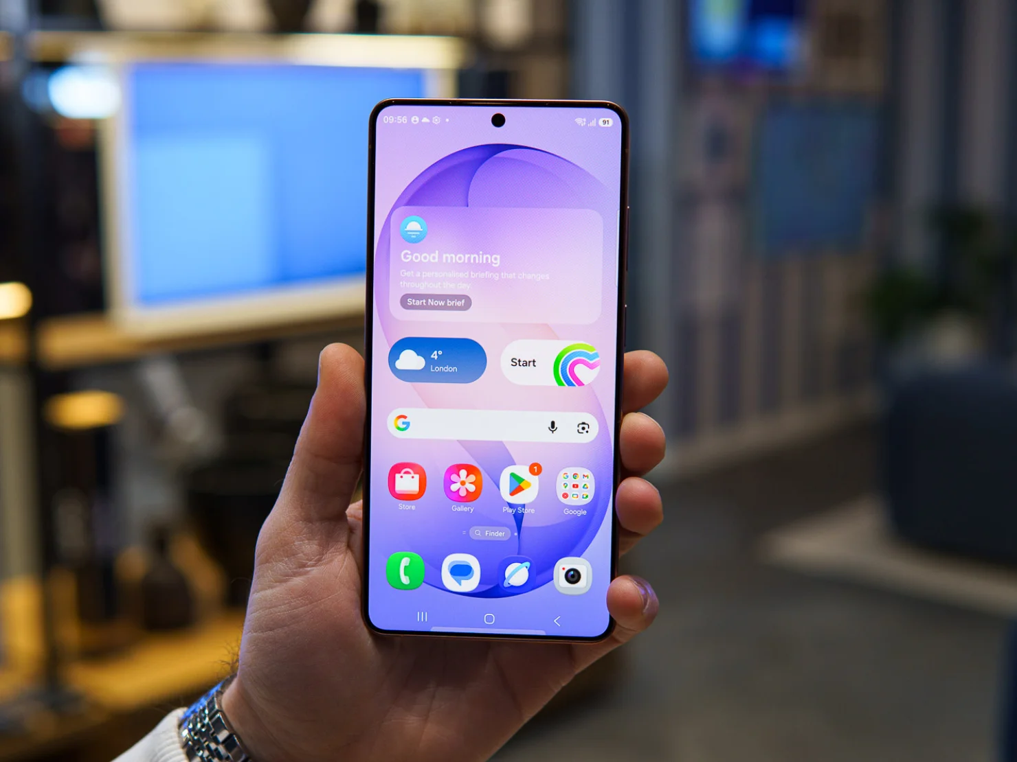 Экран Galaxy S26 Ultra с приватностью подвёл | DGL.RU