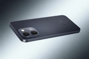 Новый iQOO Z11x 5G: мощная батарея и свежий процессор Dimensity