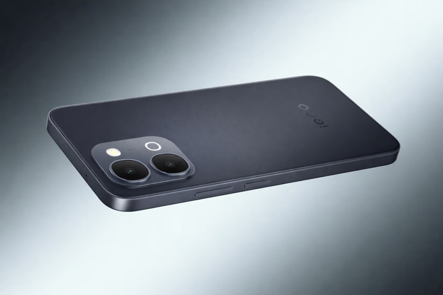 Новый iQOO Z11x 5G: мощная батарея и свежий процессор Dimensity