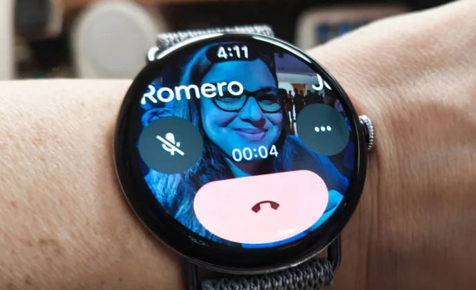 Обновление Pixel Watch: новый экран вызовов | DGL.RU