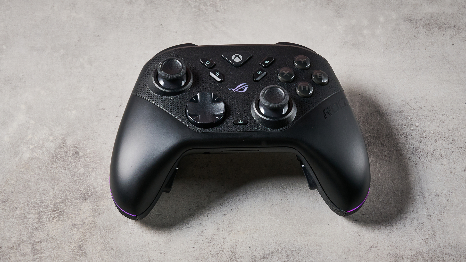 Обзор Asus ROG Raikiri II Xbox Wireless — премиальный геймпад с феноменальной скоростью отклика картинка Обзор Asus ROG Raikiri II Xbox Wireless: 1000 Гц | DGL.RU