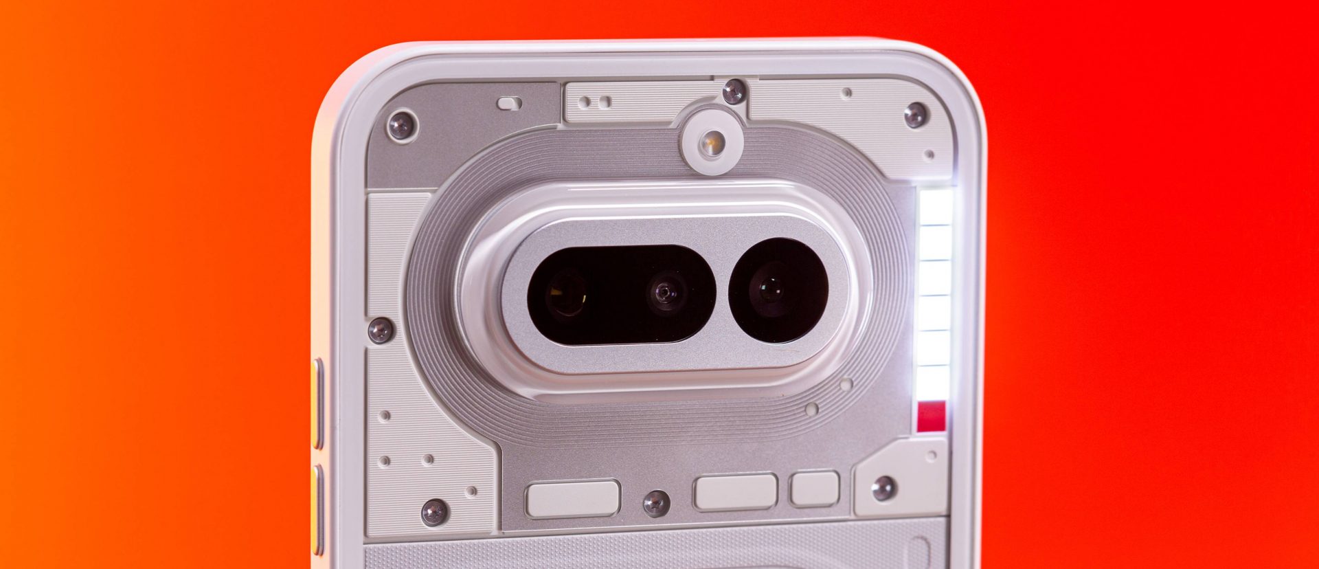 Обзор Nothing Phone (4a): первые впечатления от нового смартфона