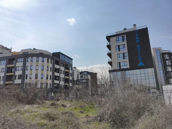 Обзор Poco X8 Pro Max Iron Man Edition | DGL.RU