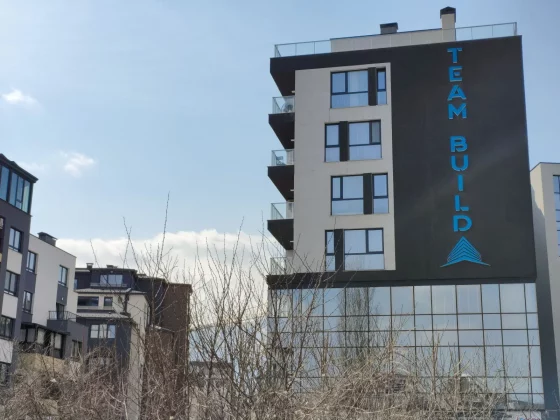 Обзор Poco X8 Pro Max Iron Man Edition | DGL.RU