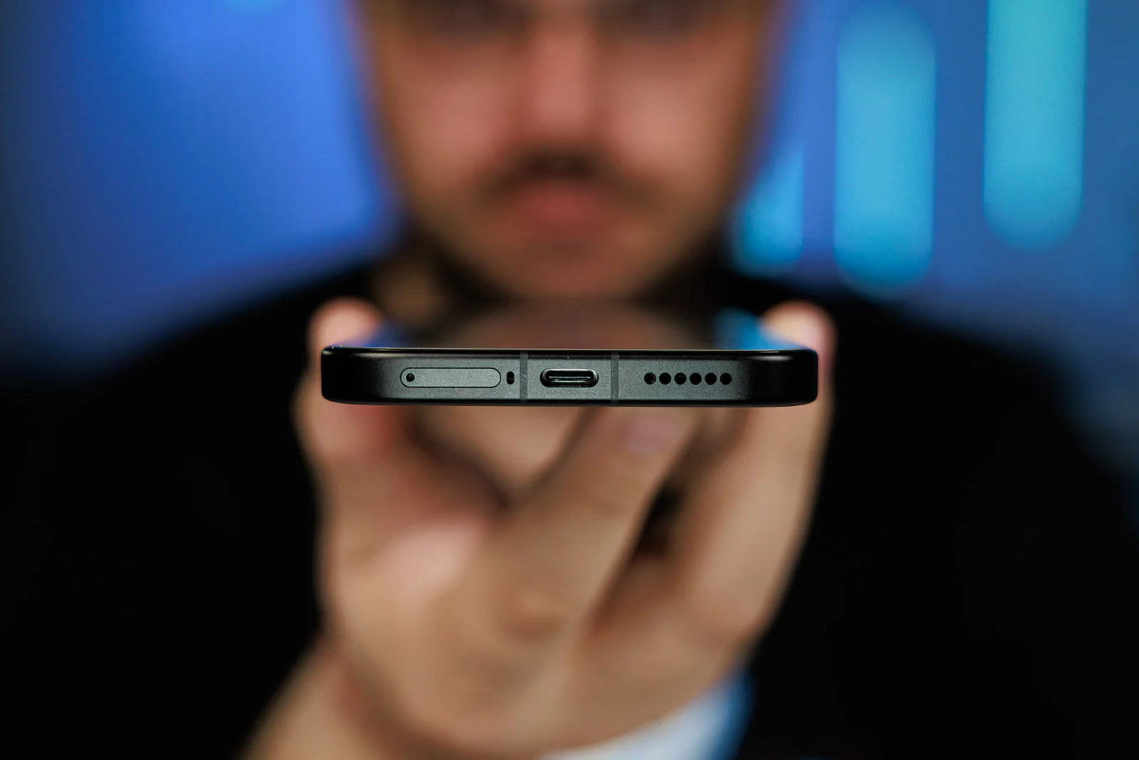 Обзор Poco X8 Pro Max Iron Man Edition | DGL.RU