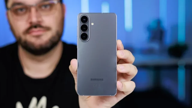 Смартфон Samsung Galaxy S26: какой чип лучше? | DGL.RU