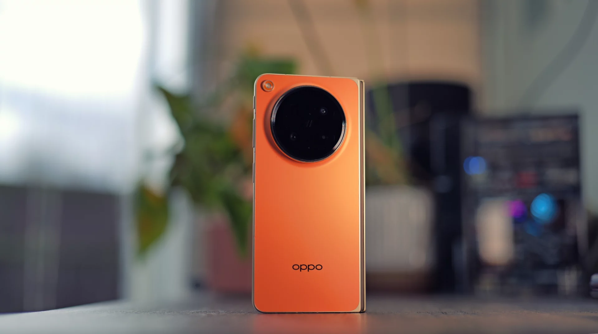 Oppo Find N6 — лучшая раскладушка 2026 года | DGL.RU