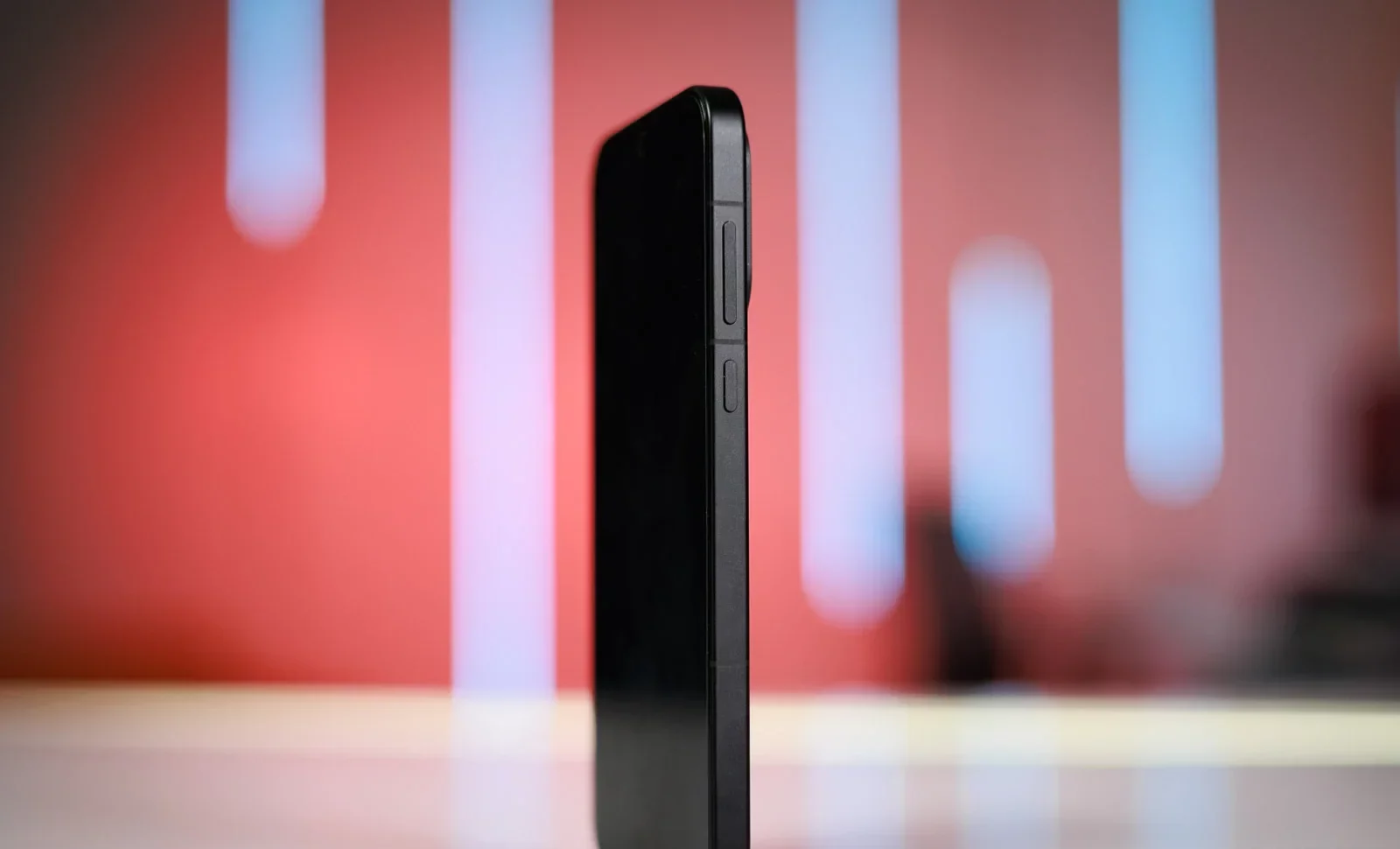 Флагман OnePlus 16 получит новую память LPDDR6 | DGL.RU