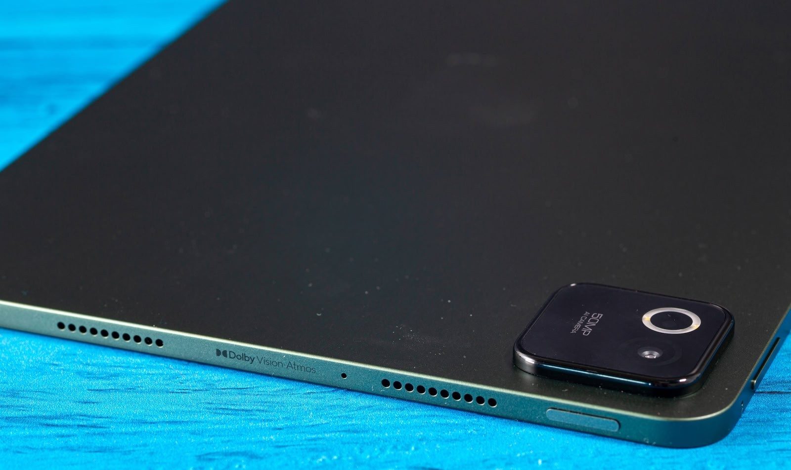 Планшет Xiaomi Pad 8 Pro: конкуренты в панике картинка Xiaomi Pad 8 Pro: Конкуренты в панике